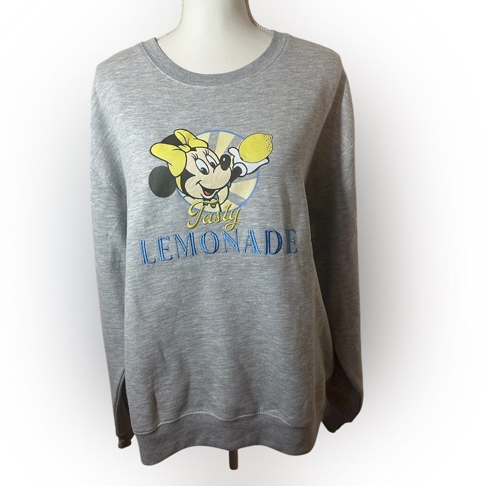 NWT - Freeze New York Disney Minnie Mouse Sweatshirt.